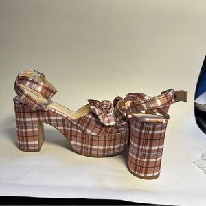 NIB Journee Collection Plaid Platform Sandals Bow Ankle Strap Heels Size 9
